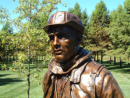 Hunter, a 2000 bronze sculpture by James Peniston. Private collection, near St. Louis, Missouri