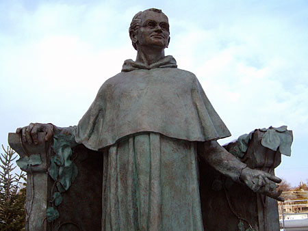 Gregor Mendel, a 1998 bronze sculpture by James Peniston. Villanova University near Philadelphia, Pennsylvania